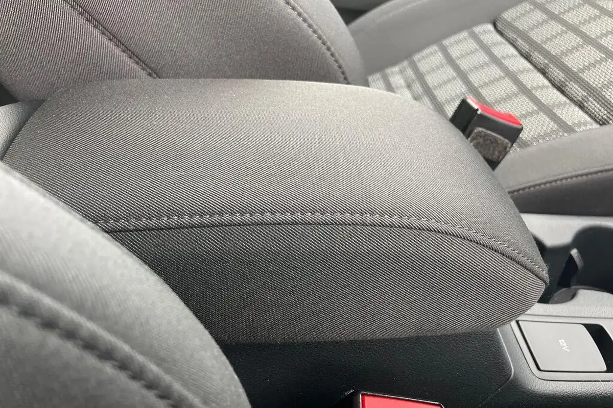2016-audi-q3-14-tfsi-se-big-39