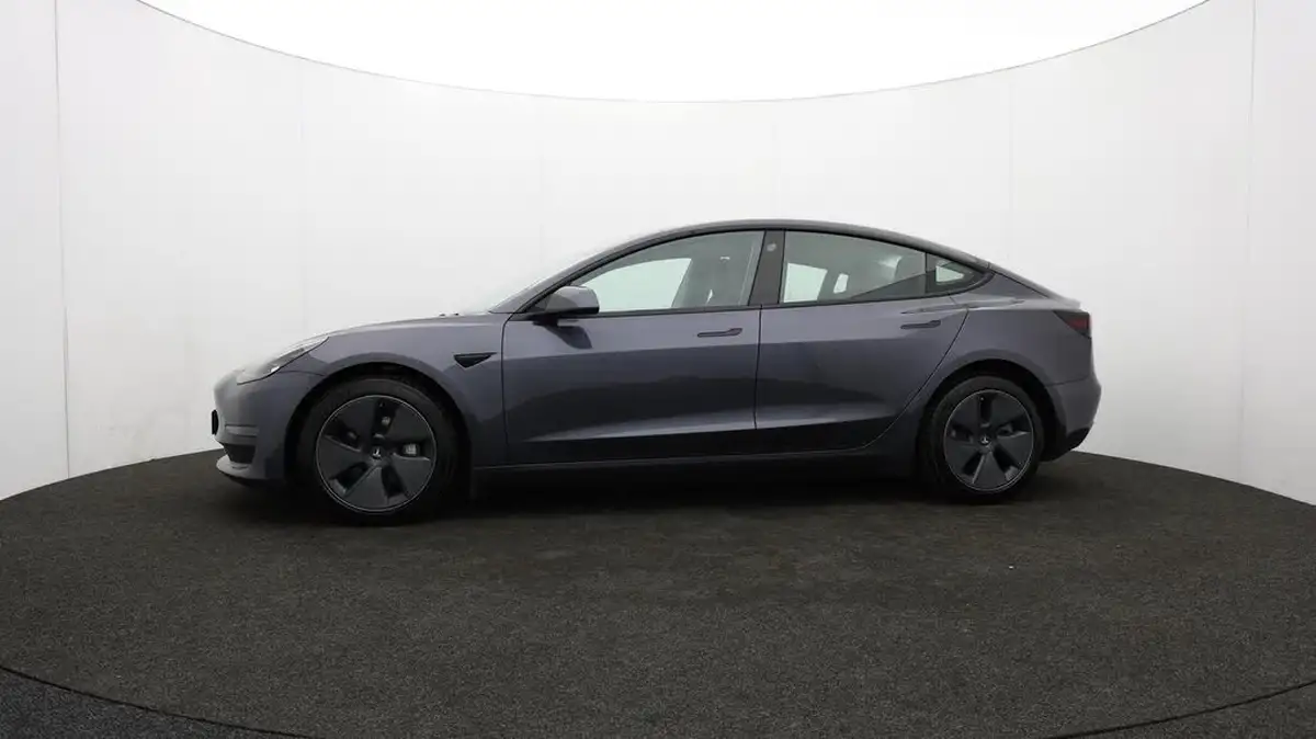 2021-tesla-model-3-e-long-range-awd-big-62