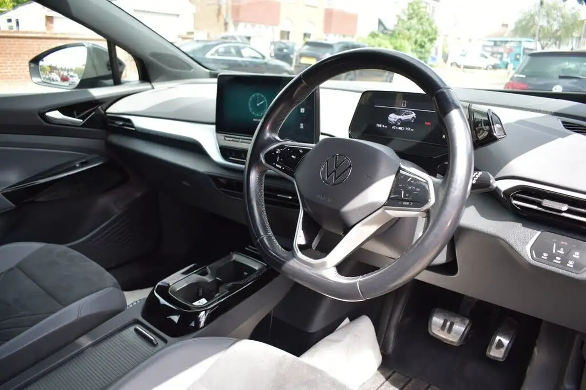 2021-volkswagen-id4-e-life-204ps-77kwh-pro-big-14