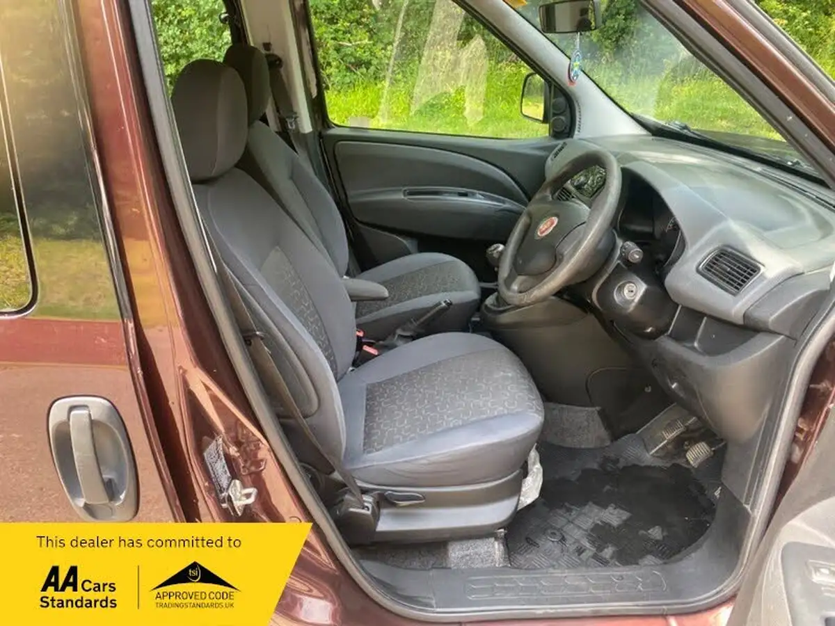 2013-fiat-doblo-16td-mylife-16-16v-multijet-105bhp-ss-1590cc-big-21