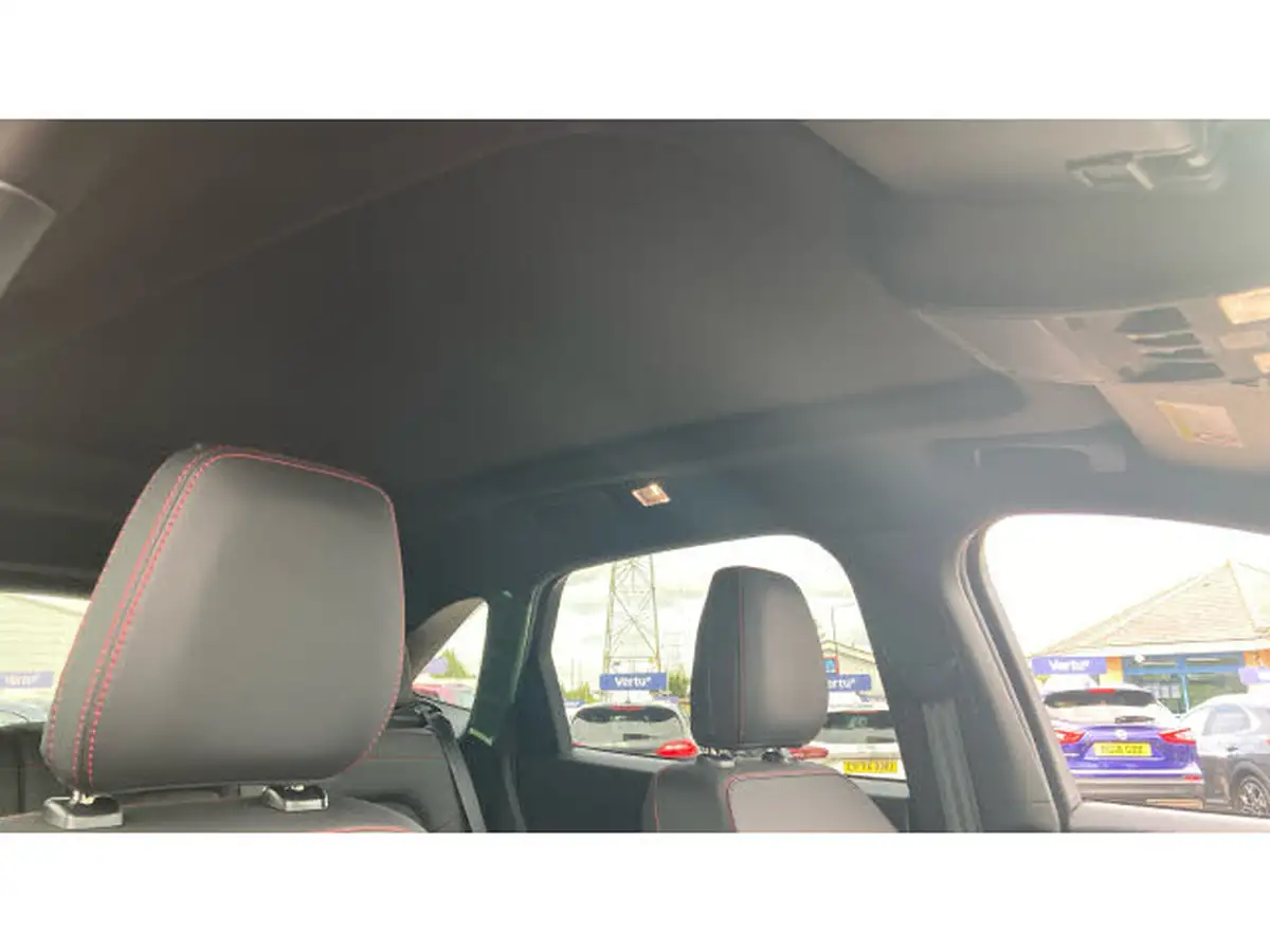 2024-ford-kuga-big-30
