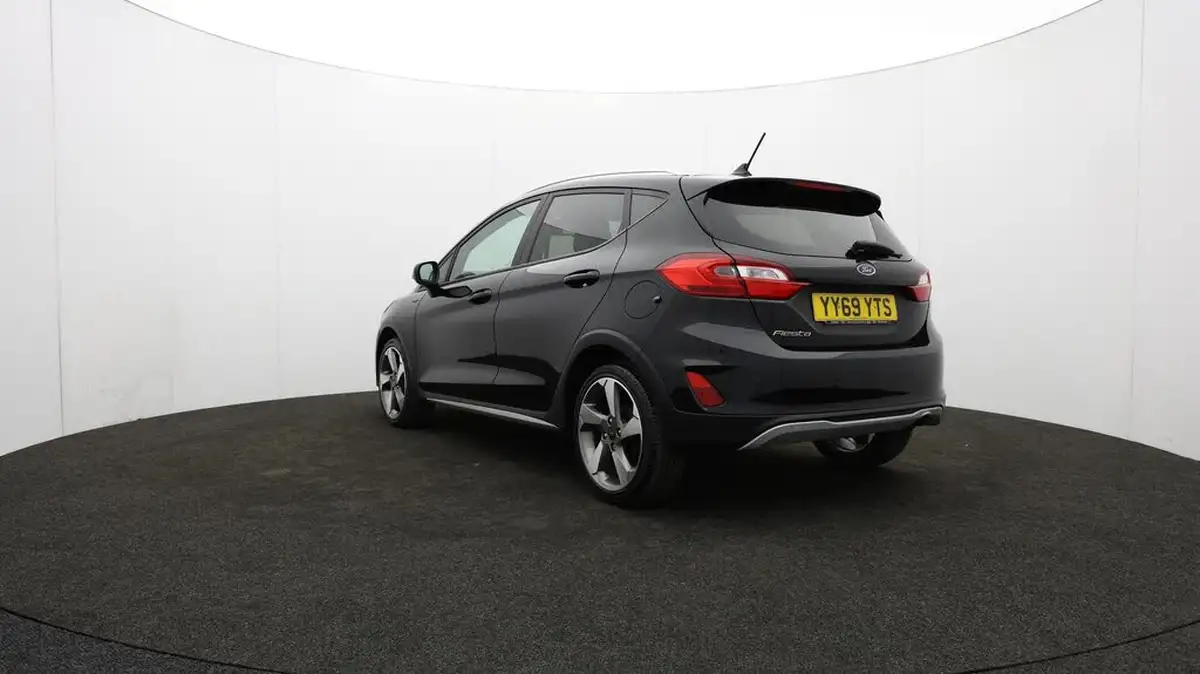 2019-ford-fiesta-10t-active-1-100ps-big-72