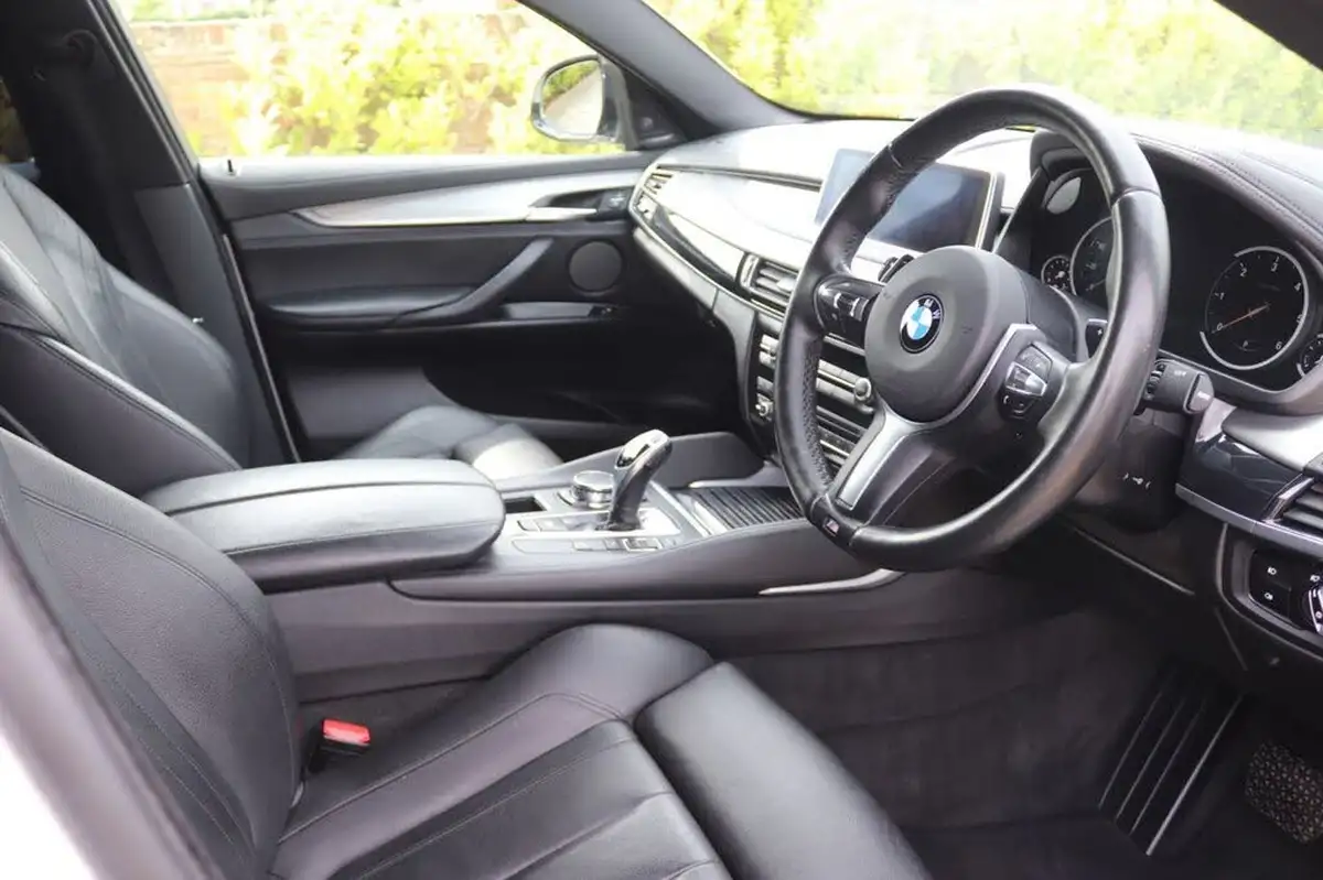 2015-bmw-x6-30td-xdrive30d-m-sport-big-26