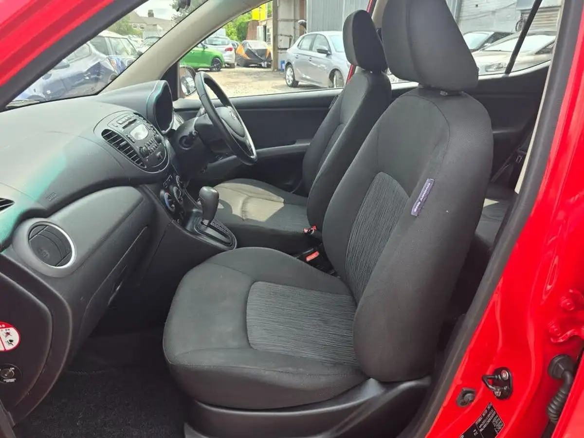 2013-hyundai-i10-12-active-auto-big-17