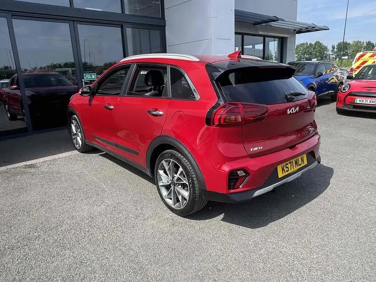2022-kia-niro-16-gdi-3-156kwh-big-16
