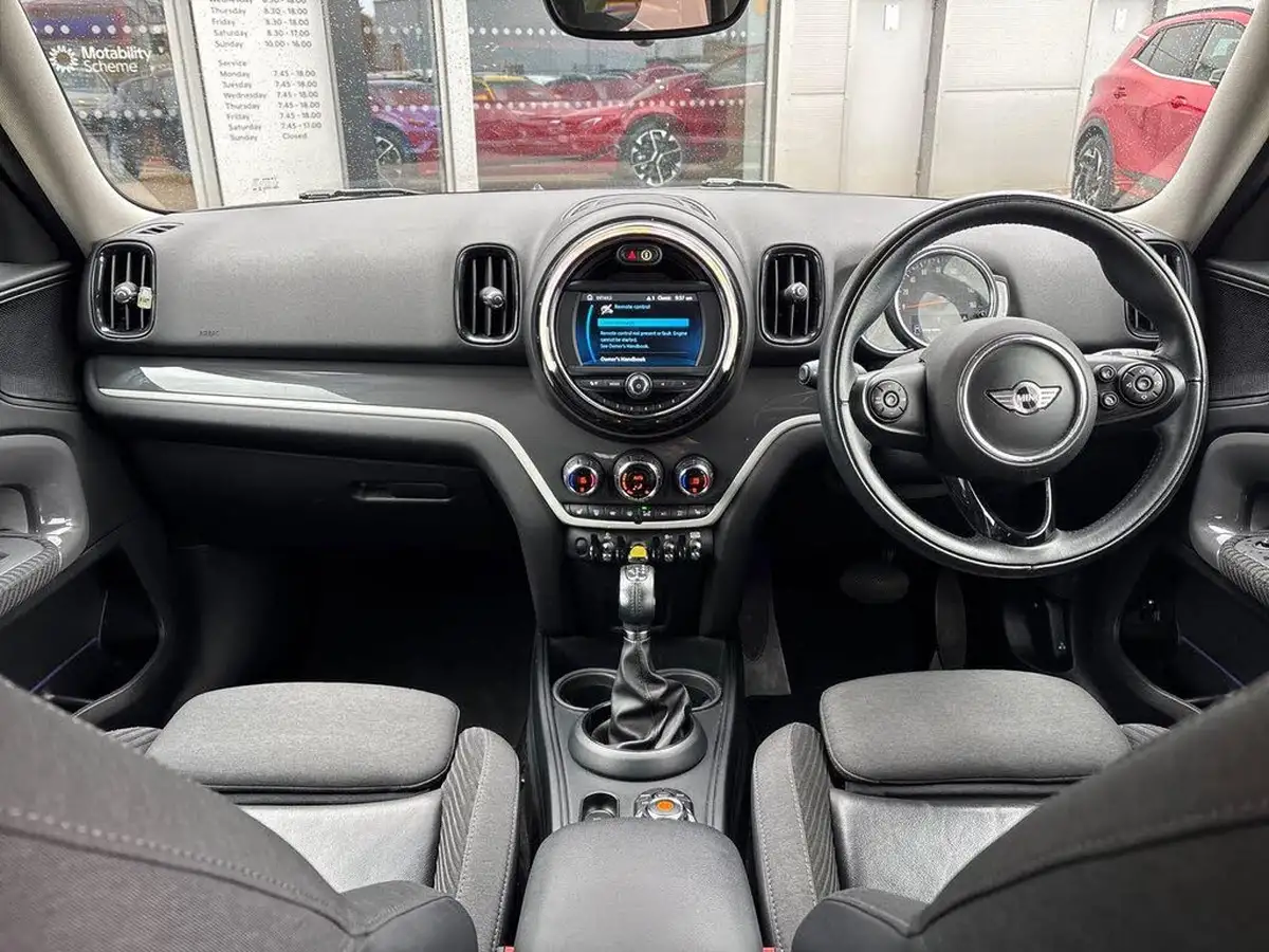2018-mini-countryman-15-cooper-s-e-phev-ss-big-11