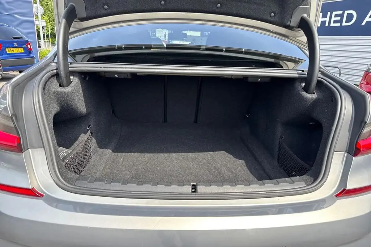 2021-bmw-3-series-30-m340i-xdrive-mht-saloon-4d-big-6