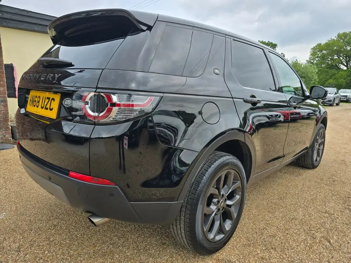 2018-land-rover-discovery-sport-20td4-landmark-big-6