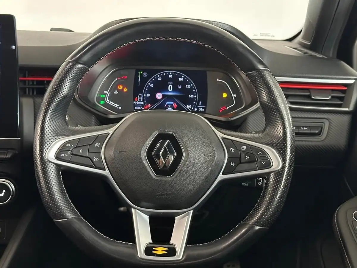2021-renault-clio-10-tce-rs-line-90ps-big-30