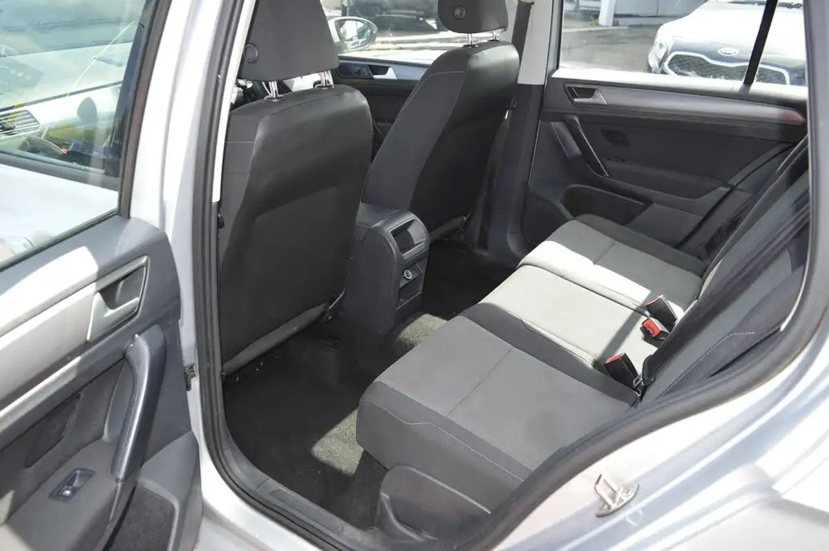 2014-volkswagen-golf-sv-12-tsi-s-110ps-big-9