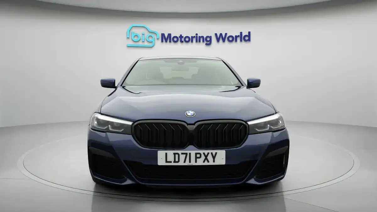 2021-bmw-5-series-20td-520d-m-sport-mht-saloon-4d-big-2