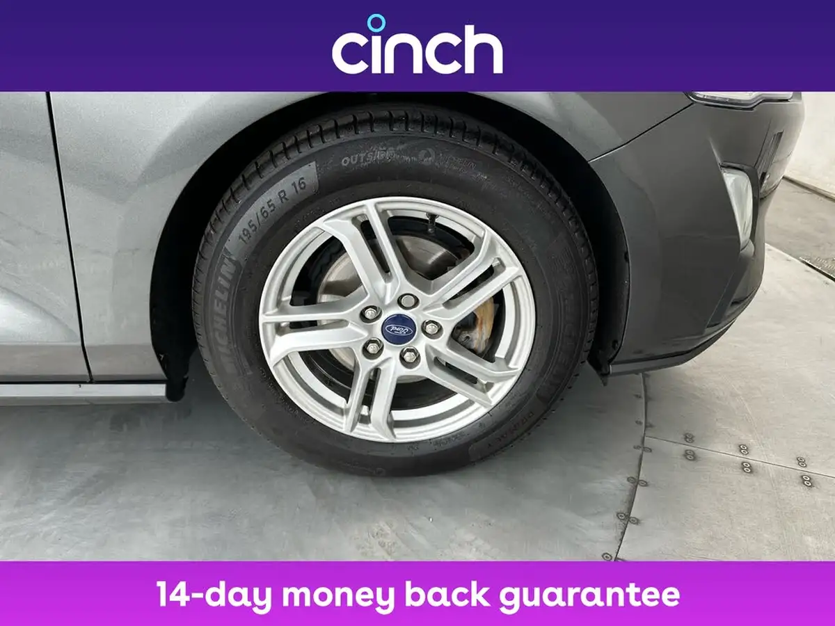 2018-ford-focus-10t-zetec-100ps-hatchback-big-26