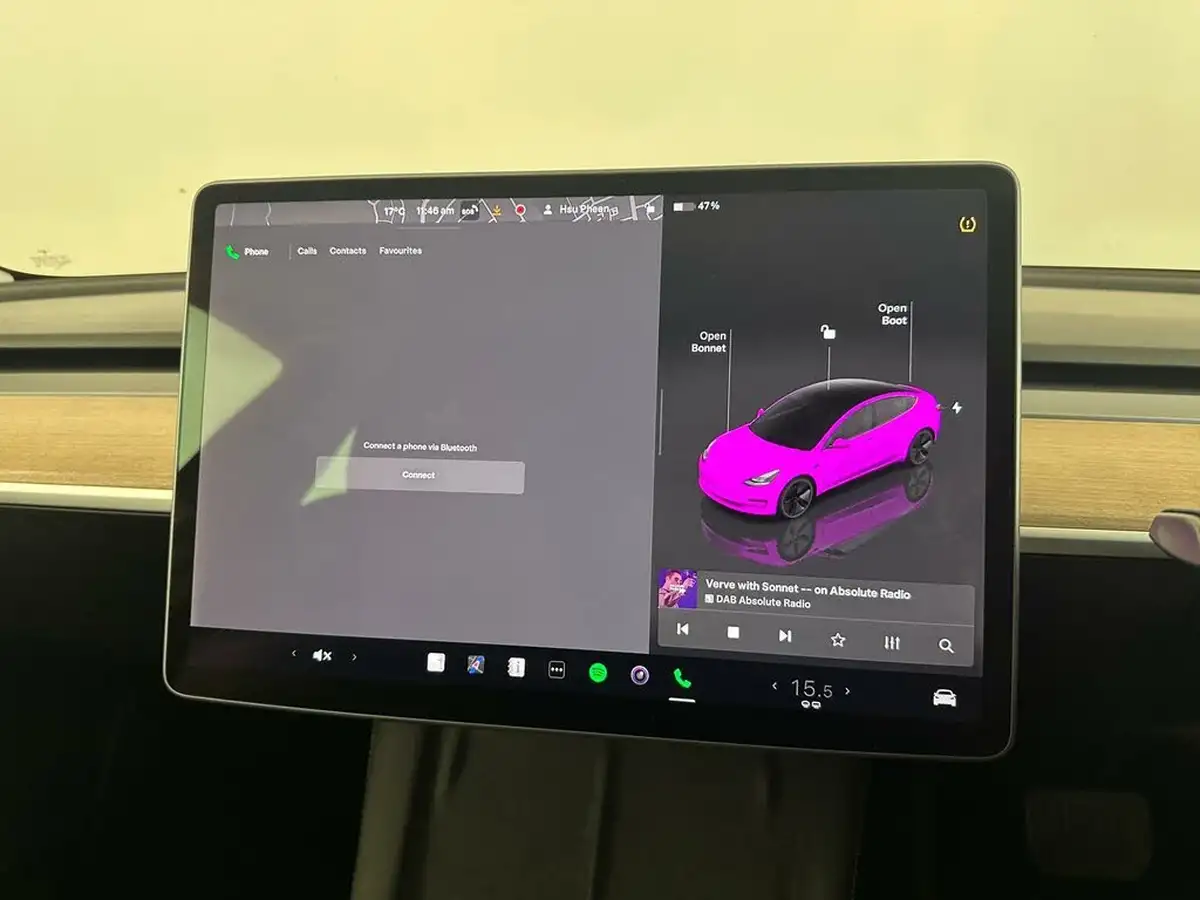 2022-tesla-model-3-e-long-range-big-37