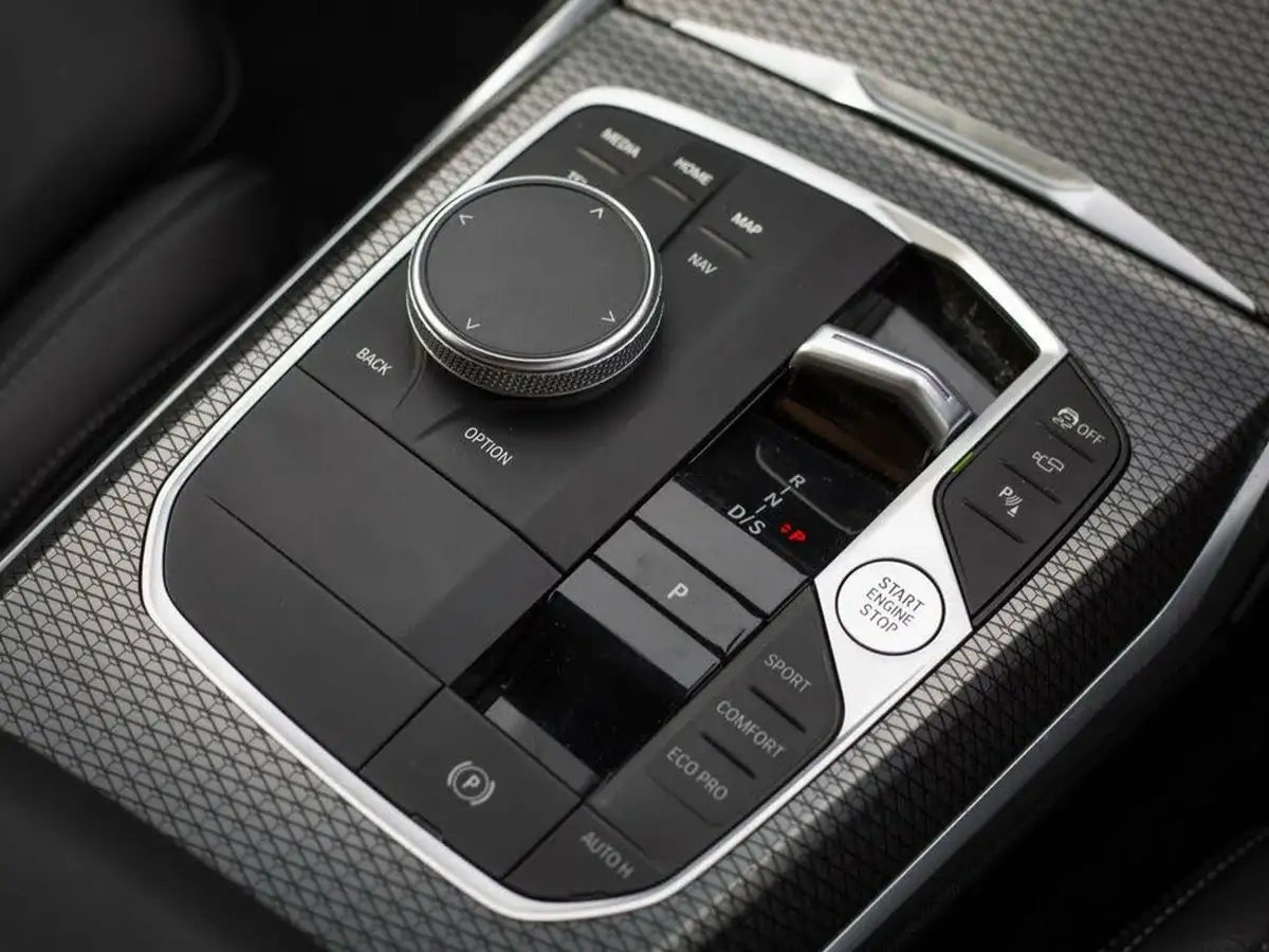 2022-bmw-3-series-30td-m340d-xdrive-saloon-4d-big-33