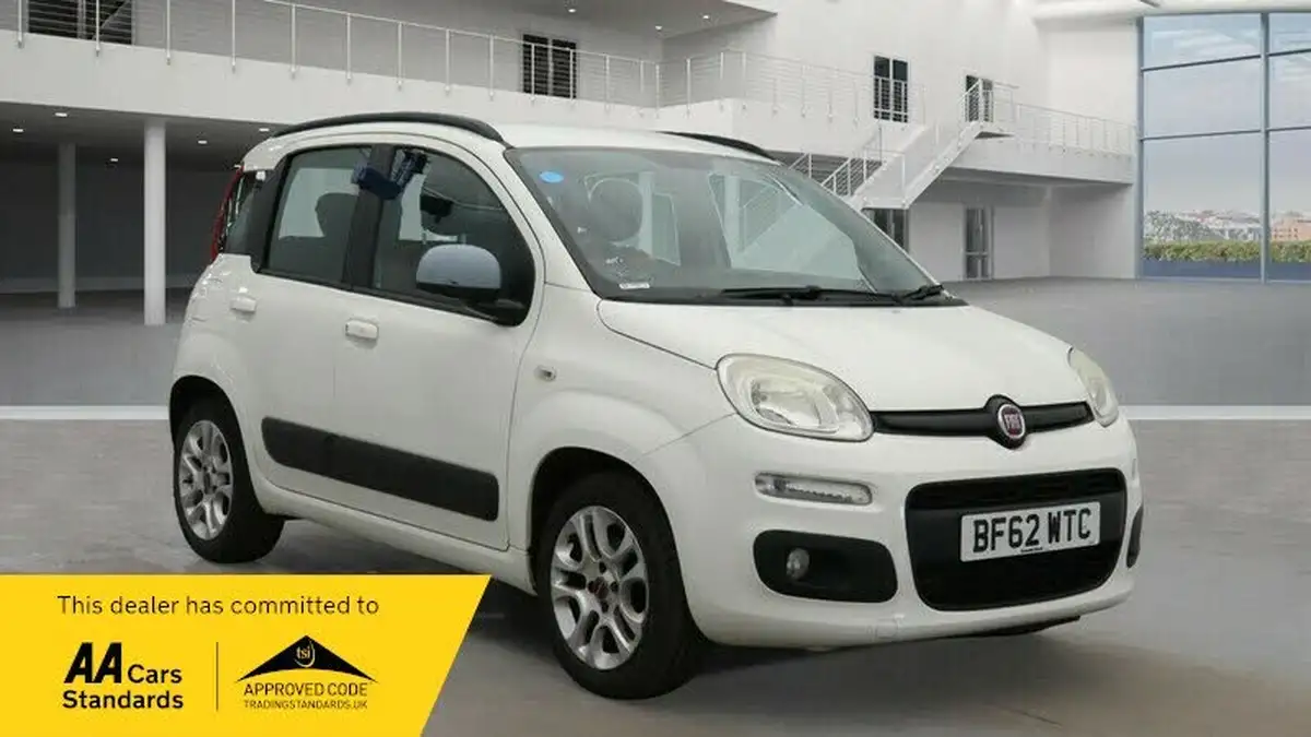 2012-fiat-panda-09-lounge-twinair-ss-dualogic-big-0