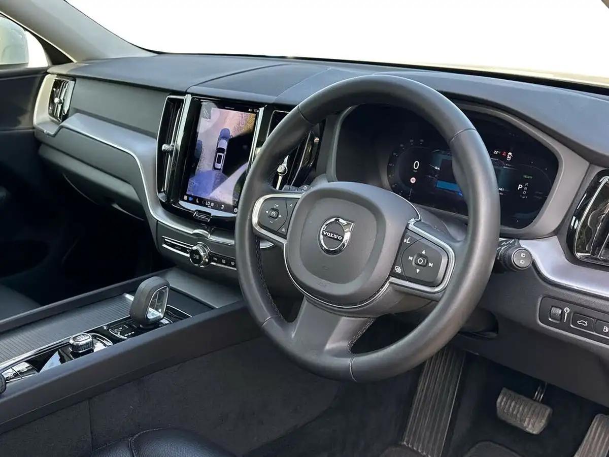 2022-volvo-xc60-20-t6-inscription-expression-350bhp-plug-in-hybrid-big-4