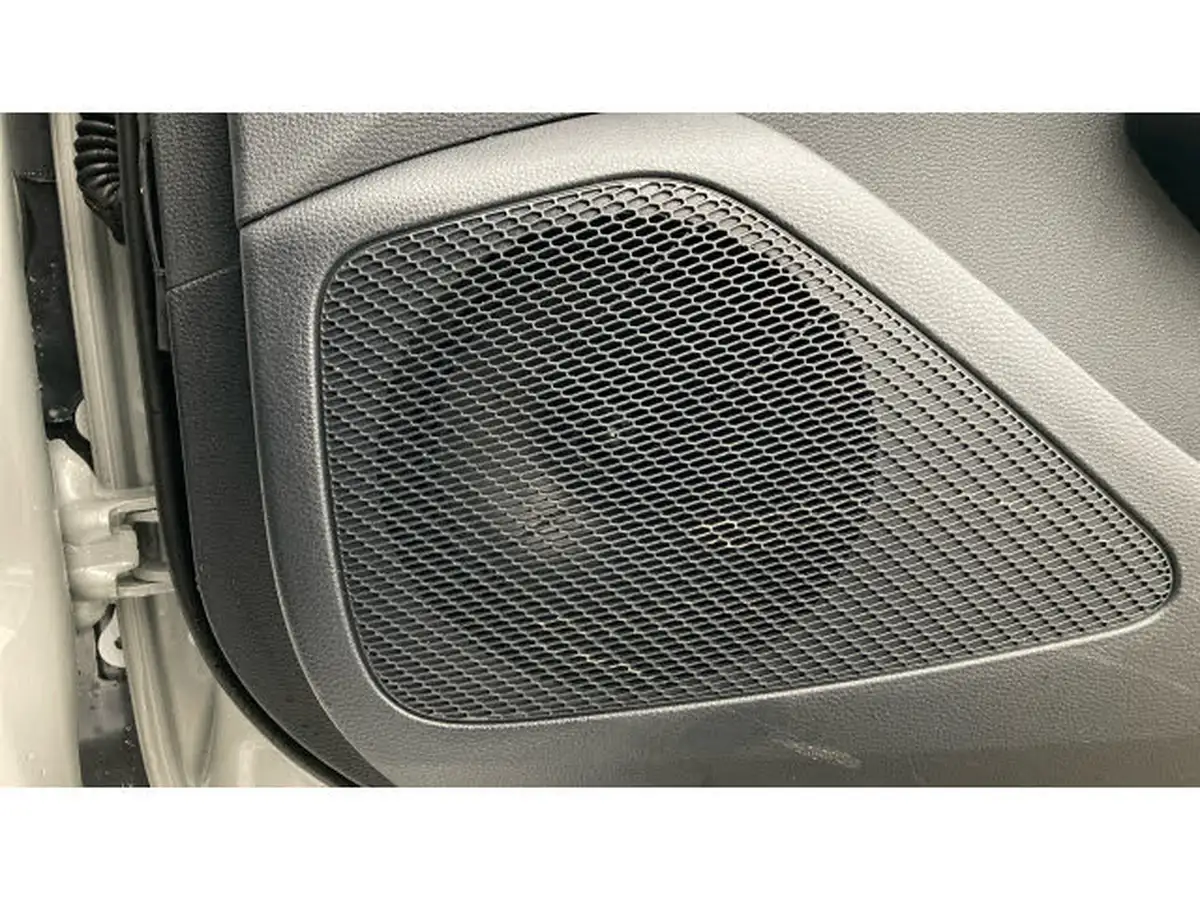 2024-toyota-corolla-20-vvt-i-gr-sport-hatchback-big-34