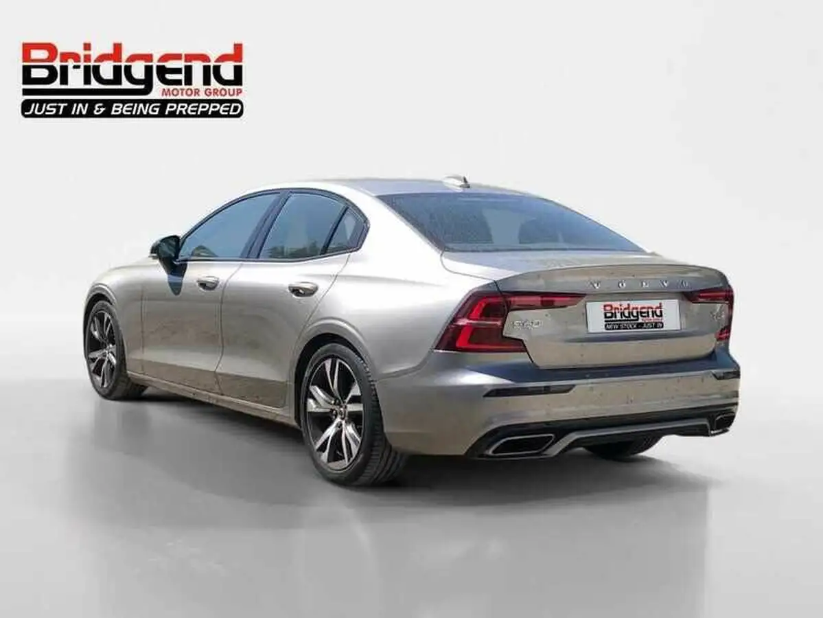 2019-volvo-s60-20-t5-r-design-plus-big-2