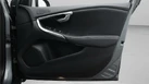 2019-volvo-v40-20-t2-r-design-edition-small-22