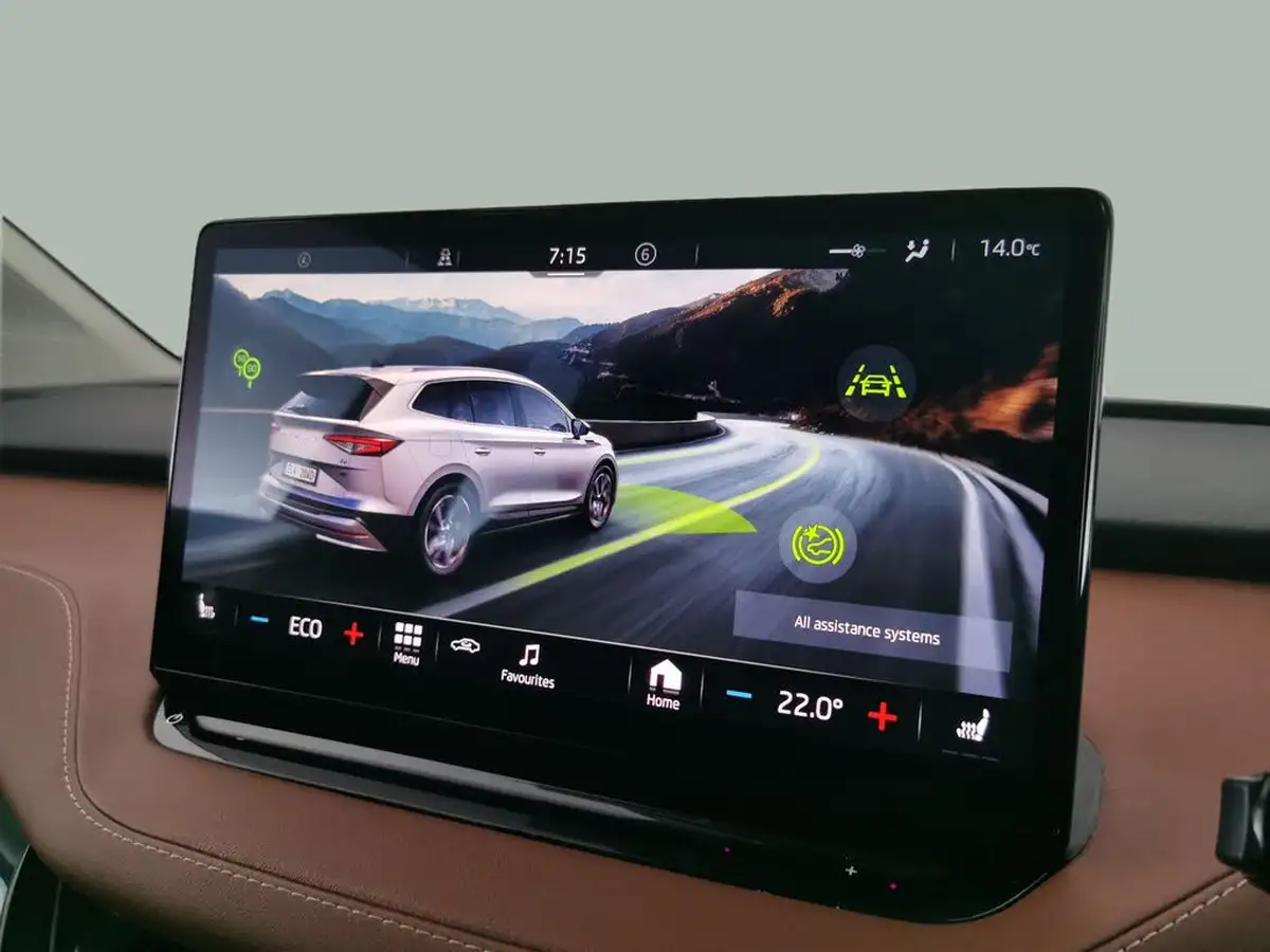 2021-skoda-enyaq-e-60-62-kwh-big-27