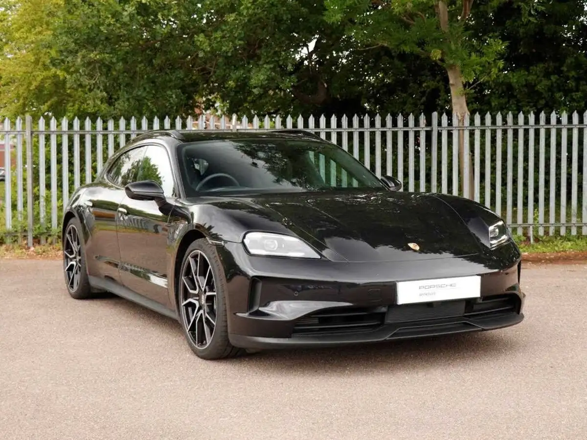 2024-porsche-taycan-e-sport-turismo-408ps-big-33