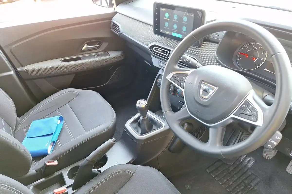 2022-dacia-sandero-10-tce-comfort-90bhp-big-11