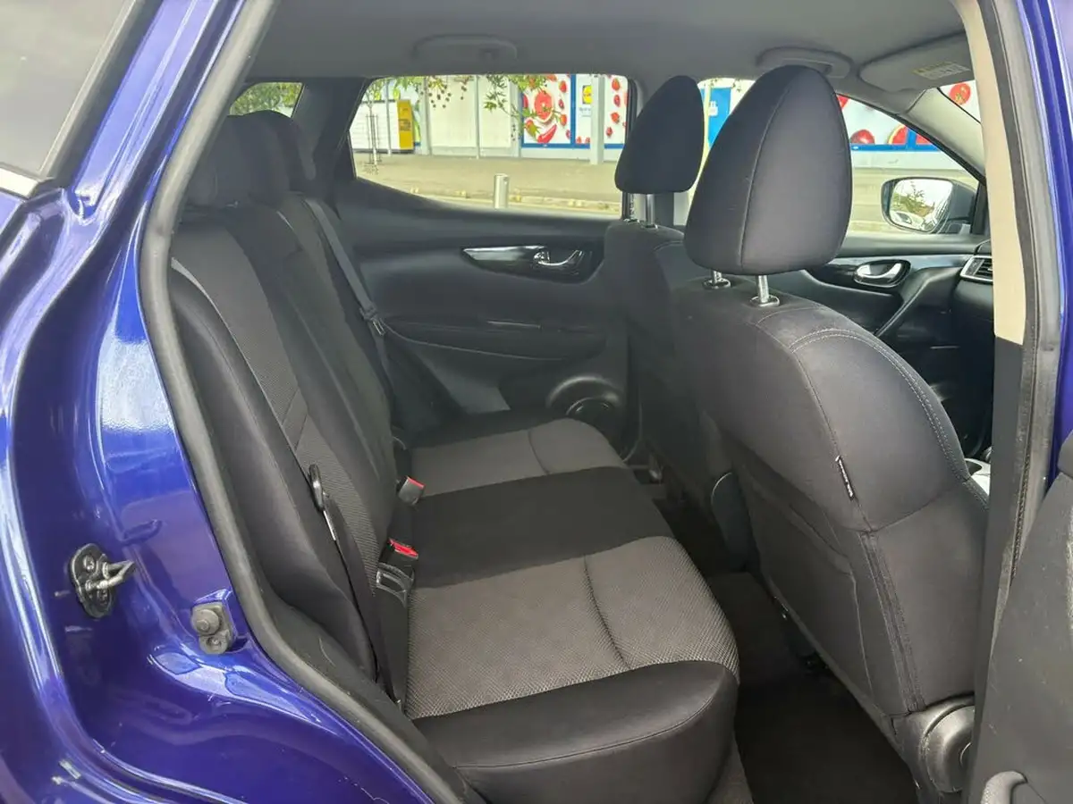 2015-nissan-qashqai-16-n-tec-big-13