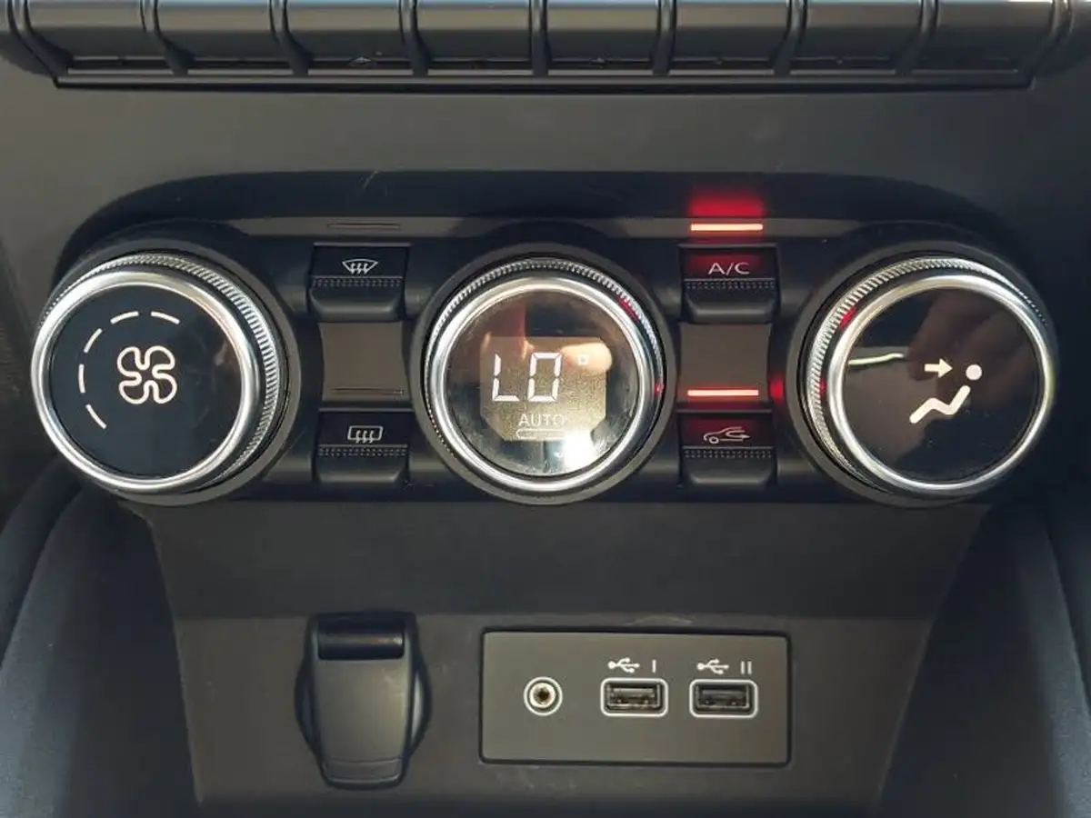2024-renault-clio-16-evolution-big-14