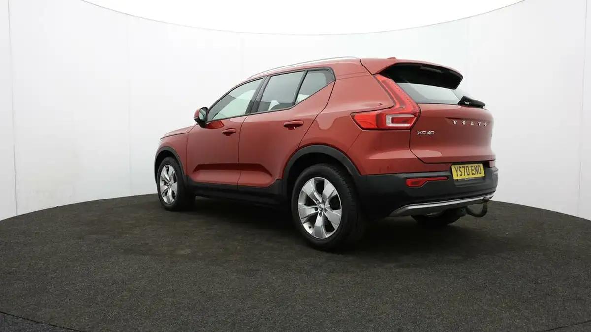 2020-volvo-xc40-20td-d3-momentum-geartronic-big-75
