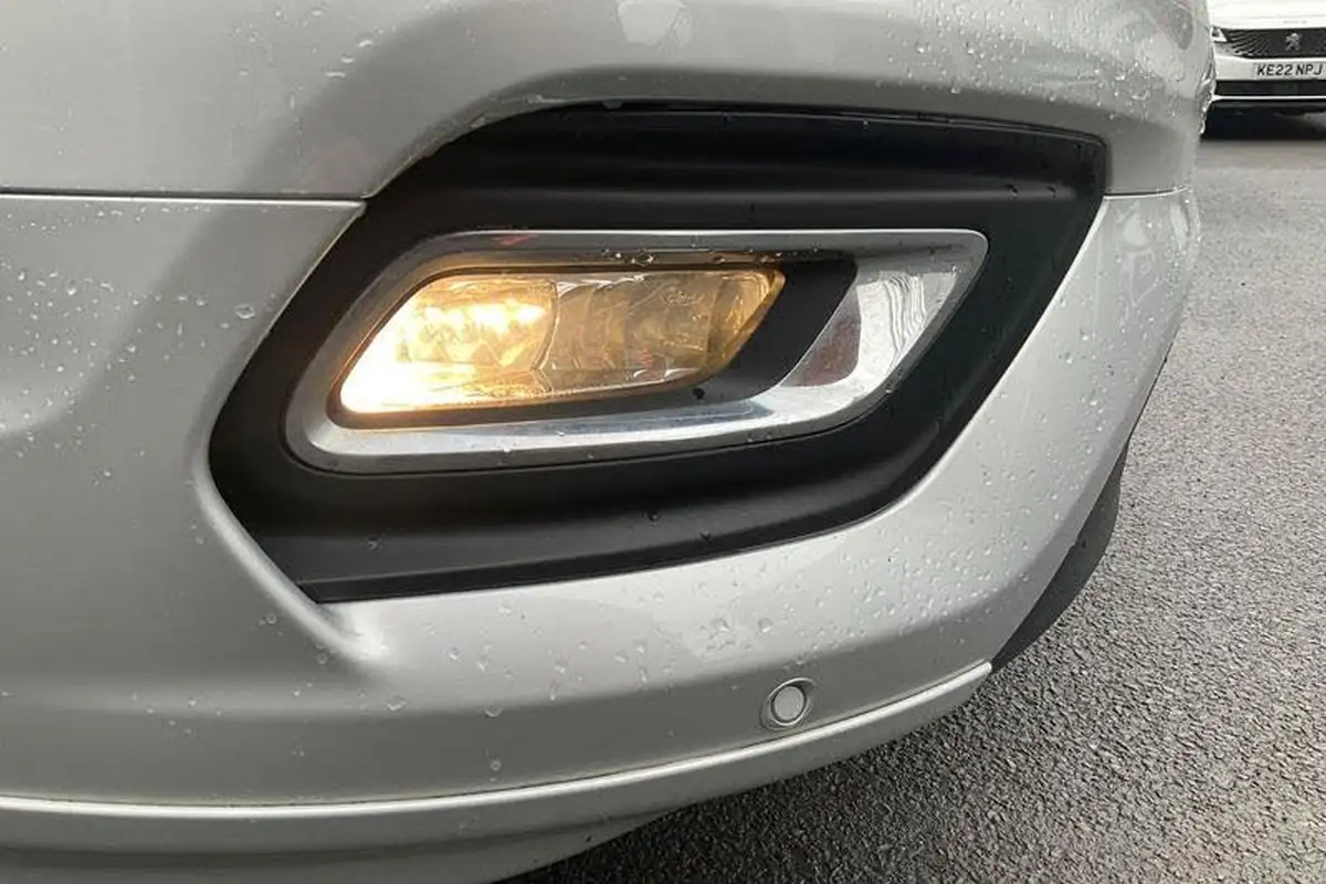 2023-ford-tourneo-custom-big-34