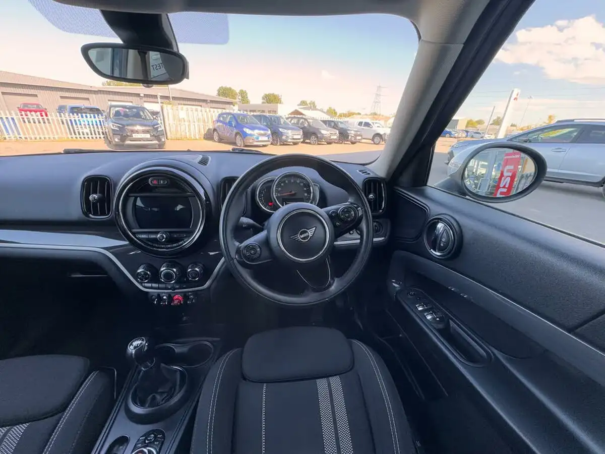 2019-mini-countryman-20-cooper-s-classic-comfort-big-12