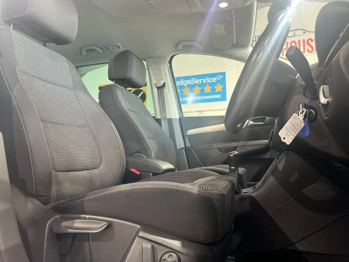 2019-volkswagen-sharan-14-tsi-se-nav-1395cc-big-16