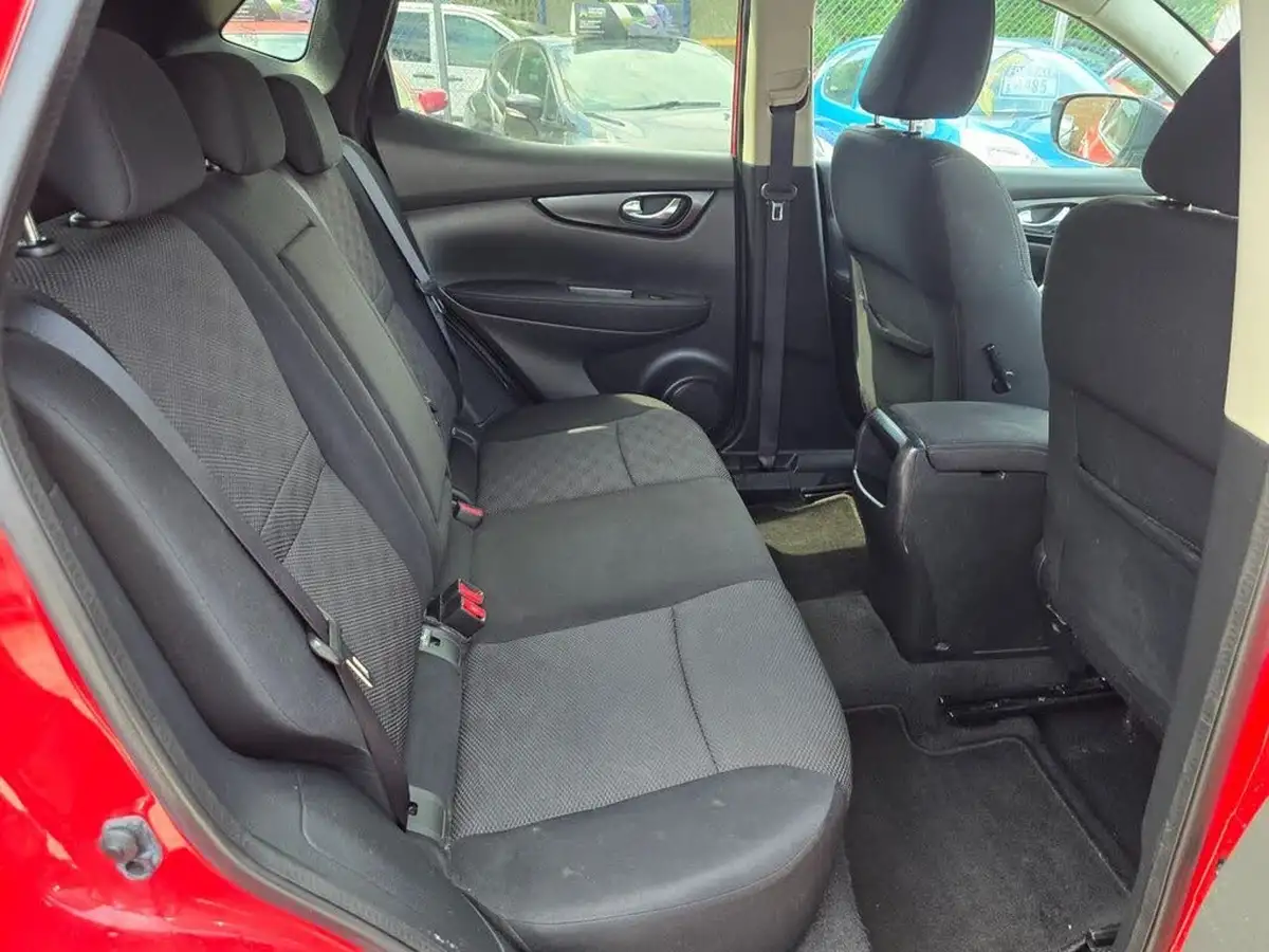 2015-nissan-qashqai-12-n-tec-xtronic-cvt-big-23