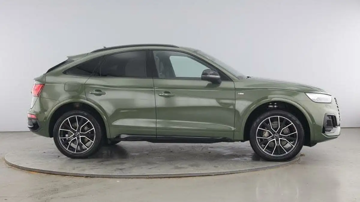 2024-audi-q5-20-40-tdi-black-edition-station-wagon-big-3