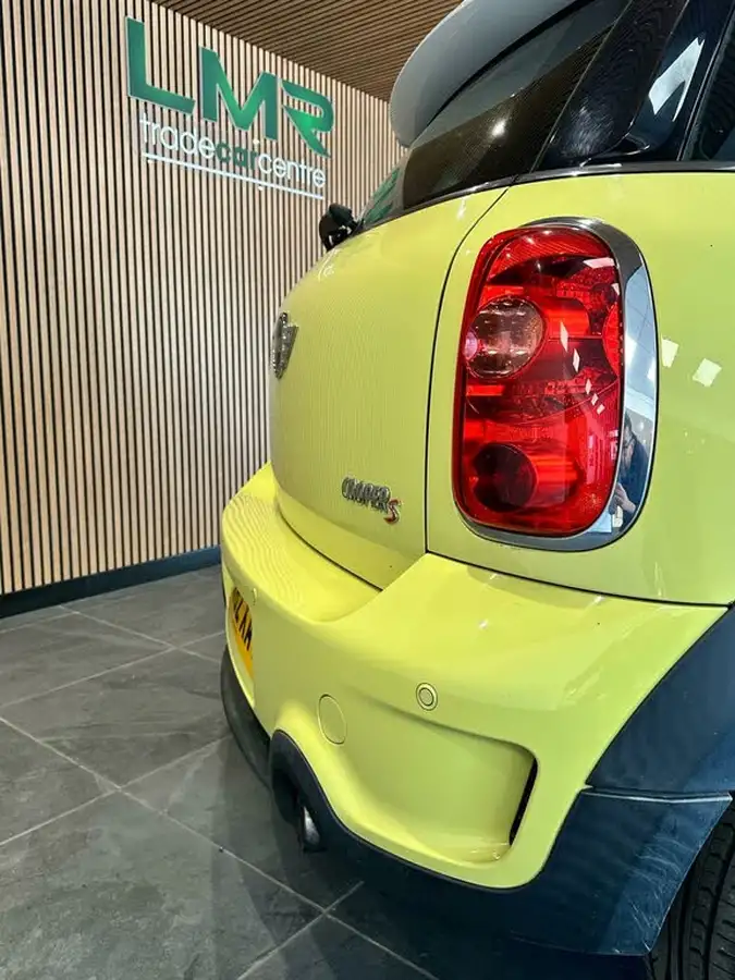 2012-mini-countryman-16-cooper-s-190bhp-all4-auto-big-15