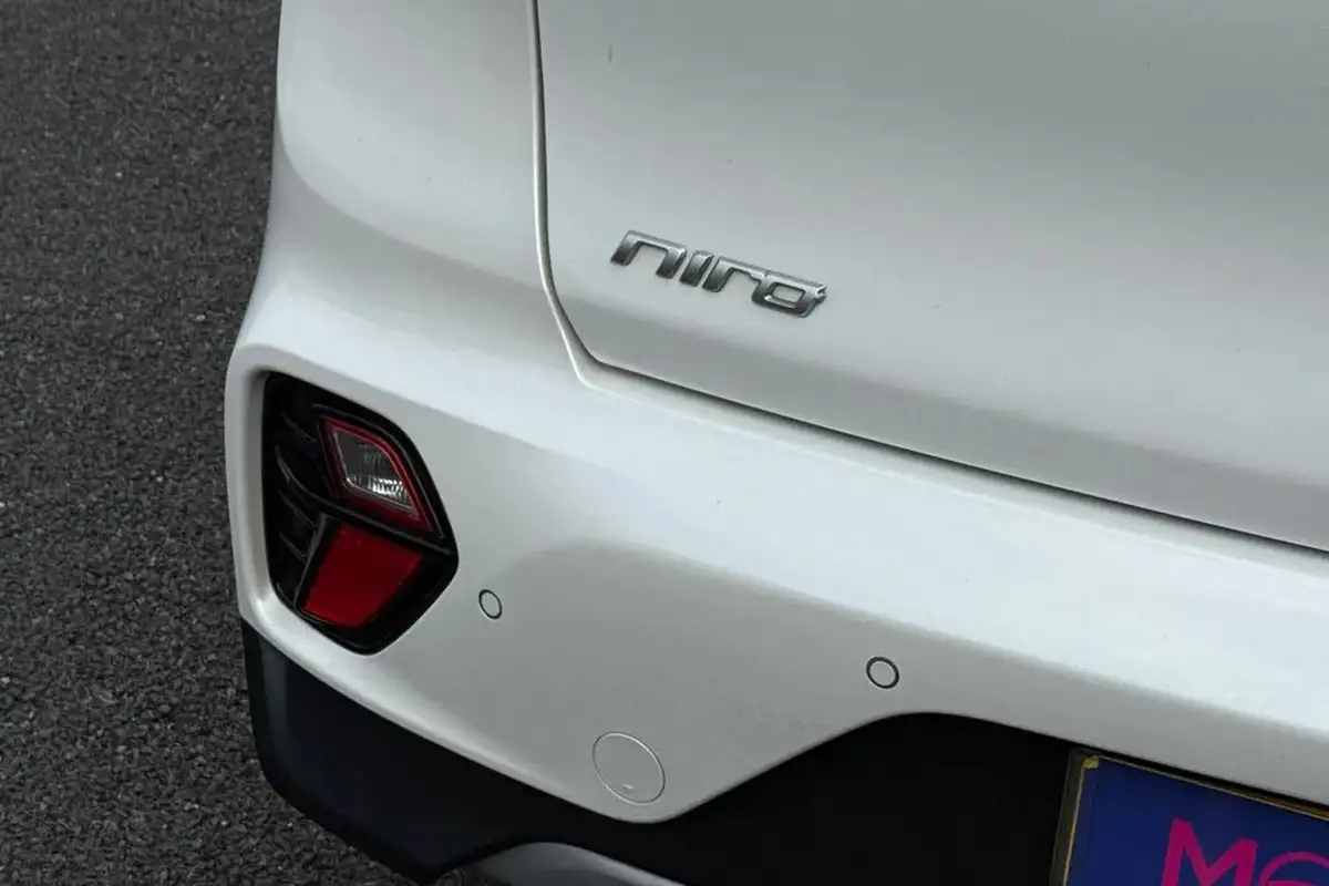 2022-kia-niro-16-gdi-2-139bhp-156kwh-big-31