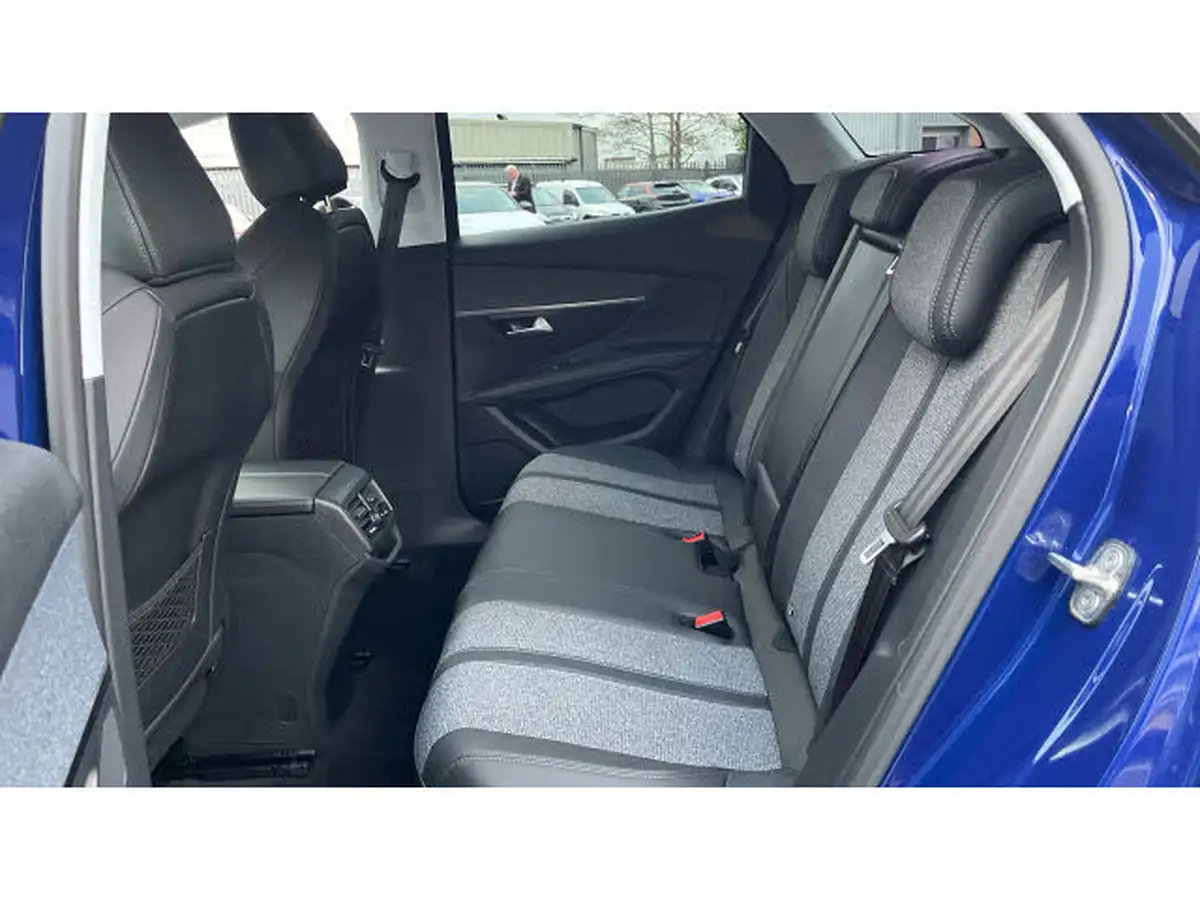 2019-peugeot-3008-suv-16-puretech-allure-180bhp-ss-eat8-big-15