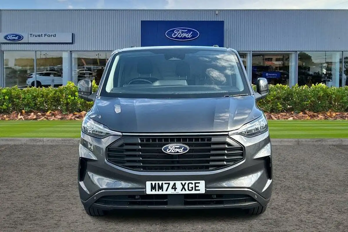 2024-ford-transit-custom-20tdci-280-l1h1-limited-136pseu6e-panel-van-1996cc-big-12