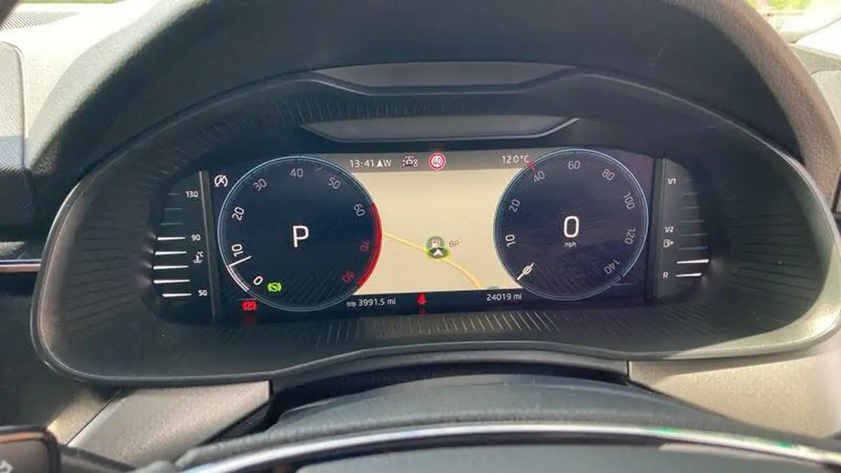 2022-skoda-kamiq-15-tsi-se-l-executive-dsg-big-17