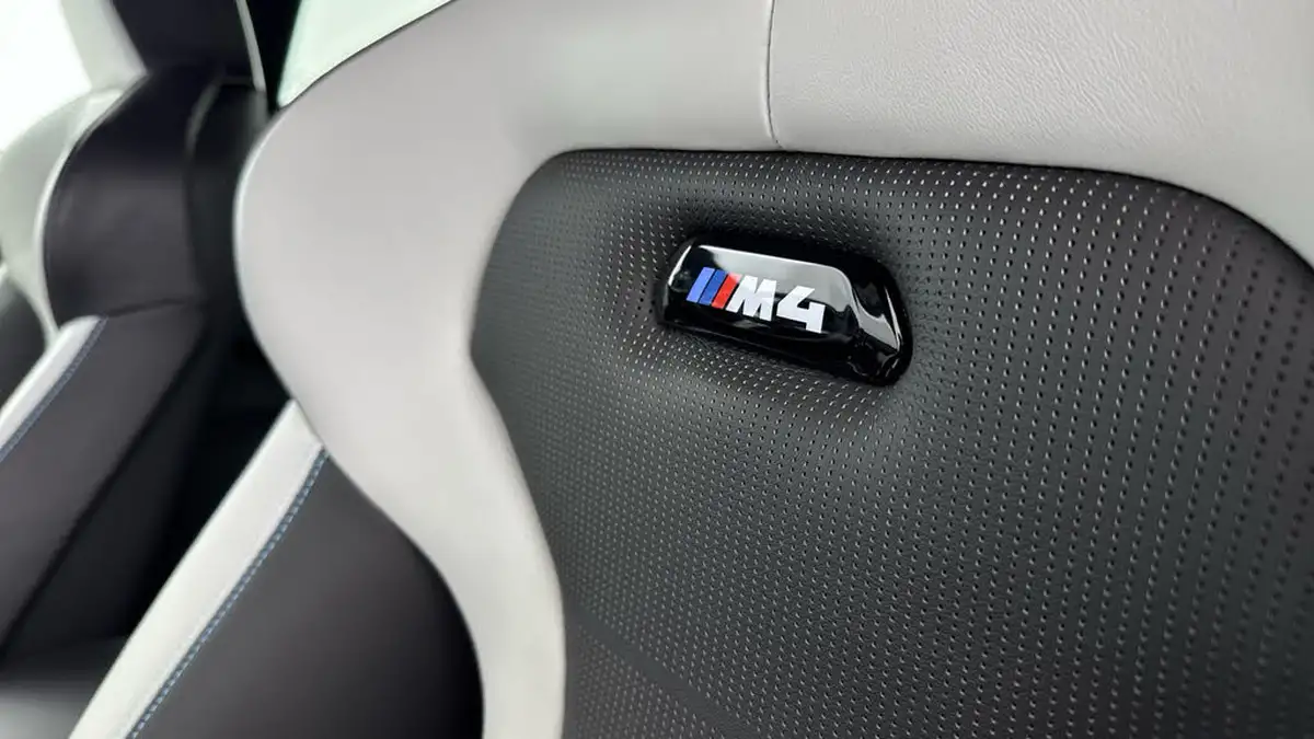 2020-bmw-4-series-30-m4-m-heritage-edition-big-16