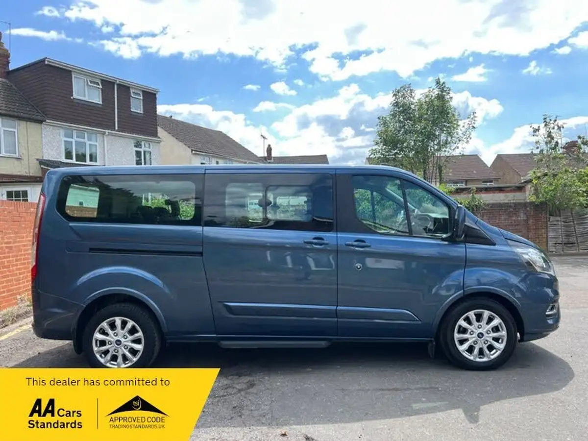 2021-ford-tourneo-custom-20tdci-320-l1-zetec-130pseu6dt-auto-big-5