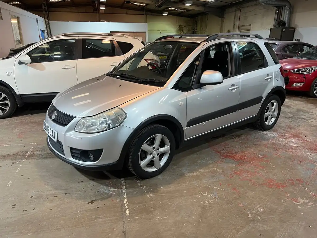 2009-suzuki-sx4-16-glx-big-0