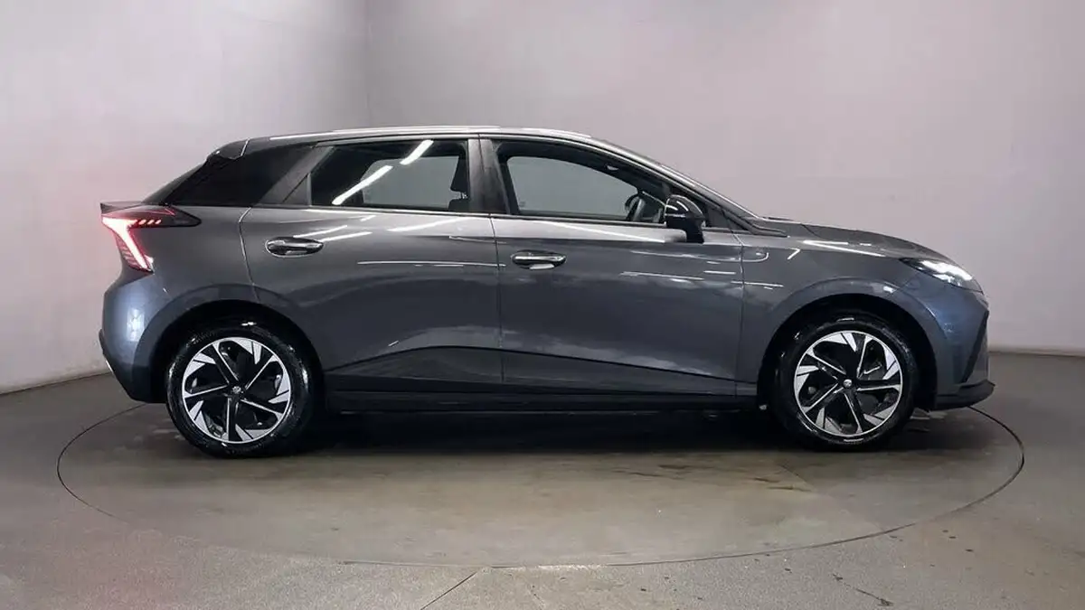 2023-mg-mg4-e-se-ev-203ps-long-big-19