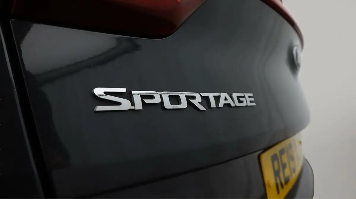 2019-kia-sportage-16-gdi-2-big-21