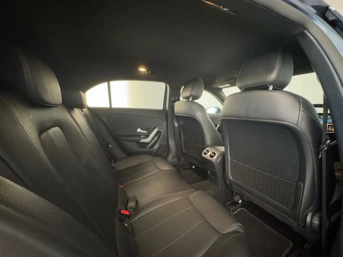2022-mercedes-benz-a-class-13-a180-sport-executive-edition-hatchback-5d-7g-dct-big-12