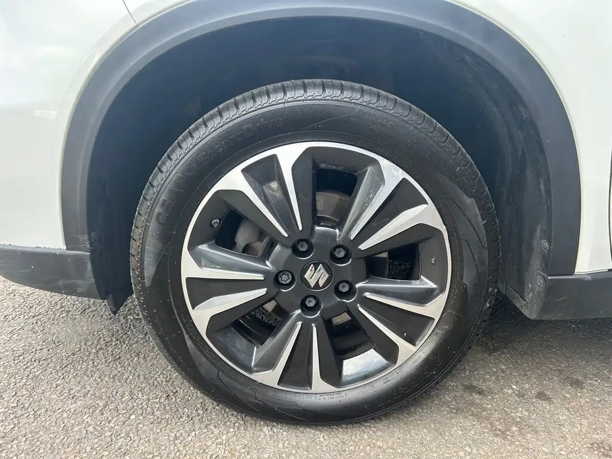 2019-suzuki-vitara-14-boosterjet-sz5-big-14