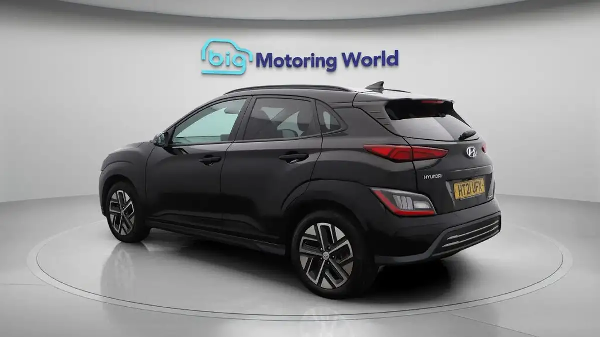 2021-hyundai-kona-e-premium-204ps-64kwh-7kw-obc-big-5