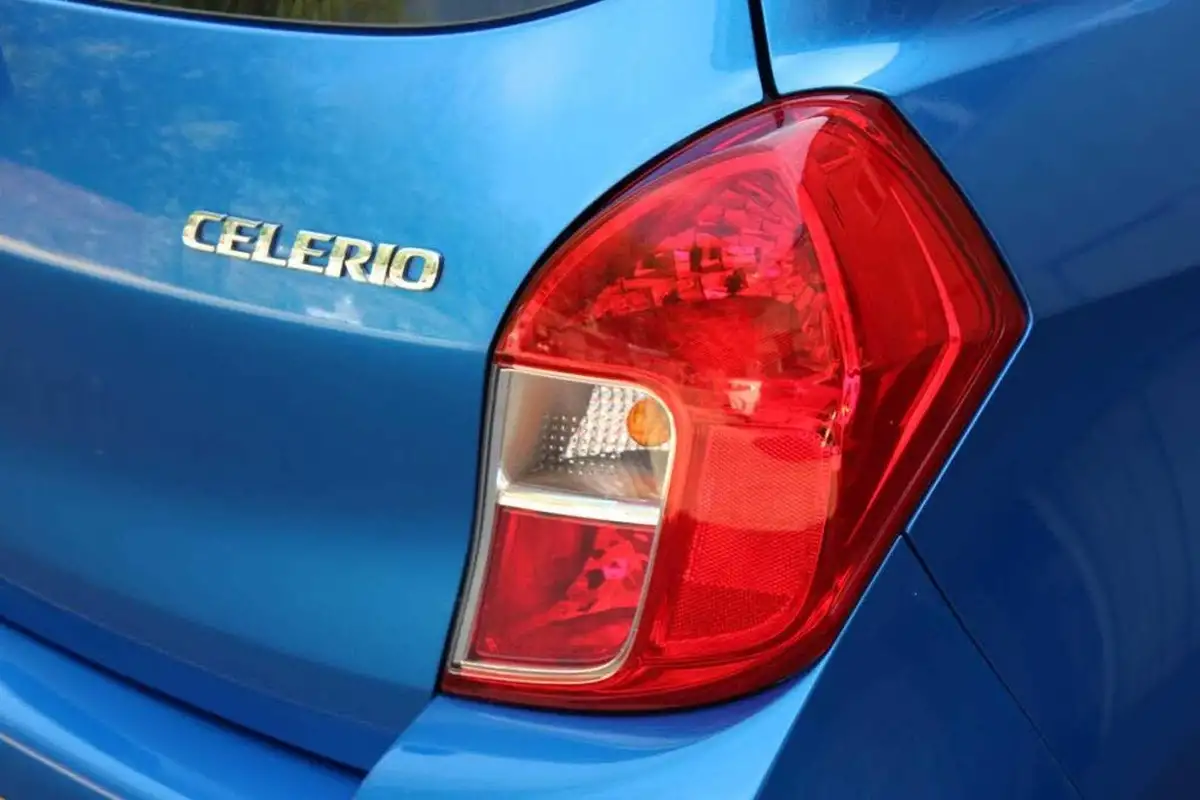 2019-suzuki-celerio-10-sz3-dualjet-big-7
