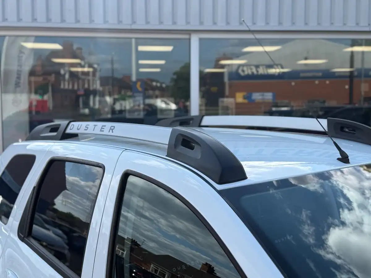 2015-dacia-duster-15d-laureate-107bhp-big-5