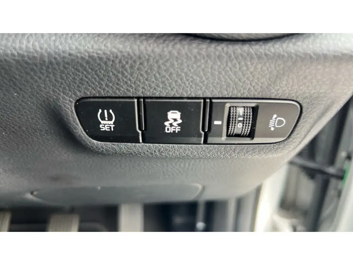 2021-kia-picanto-10-3-big-33